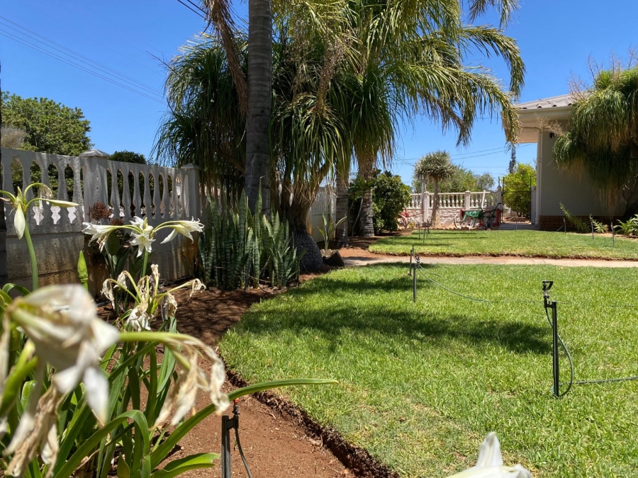 3 Bedroom Property for Sale in Vanrhynsdorp Western Cape